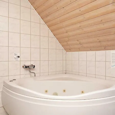 Three-bedroom Holiday In Ringkobing 14 بيت للعطل