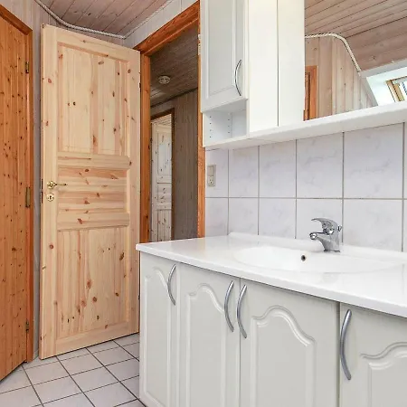 بيت للعطل Three-bedroom Holiday In Ringkobing 14