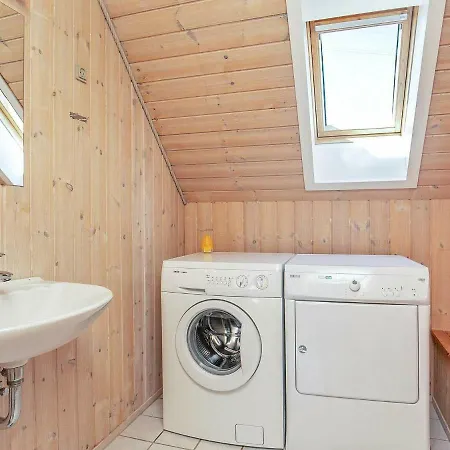 Three-bedroom Holiday In Ringkobing 14